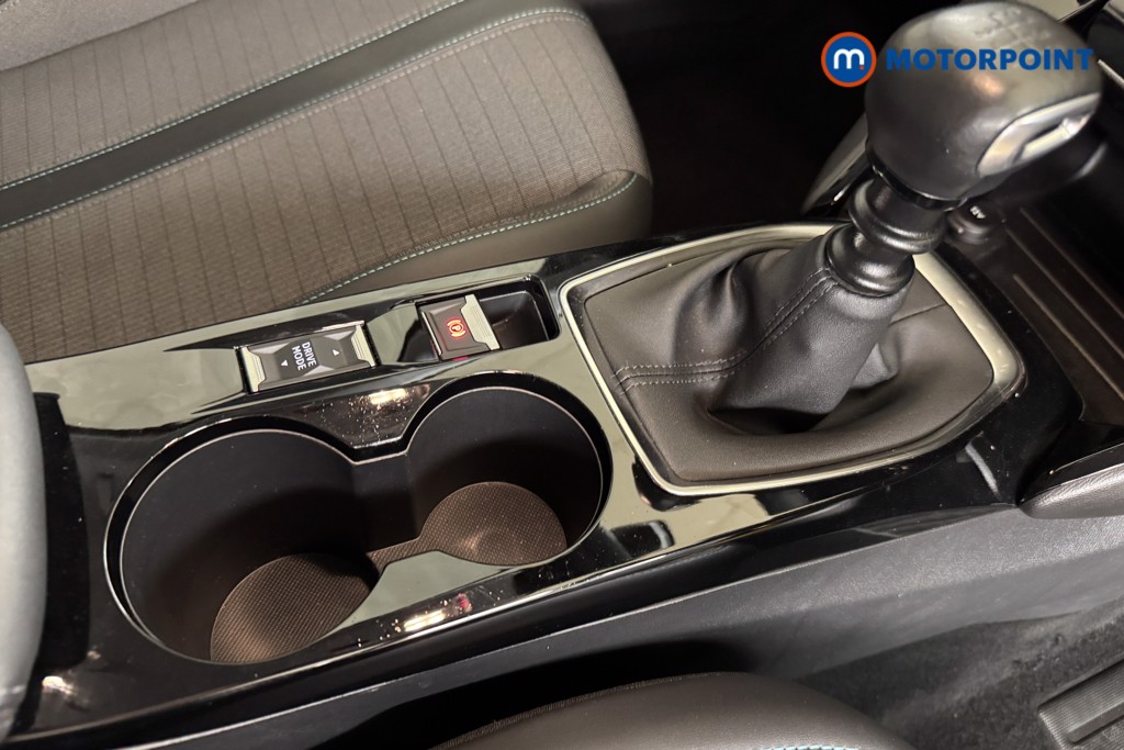 Peugeot 208 Allure Premium Manual Petrol Hatchback - Stock Number (1546602) - 10th supplementary image