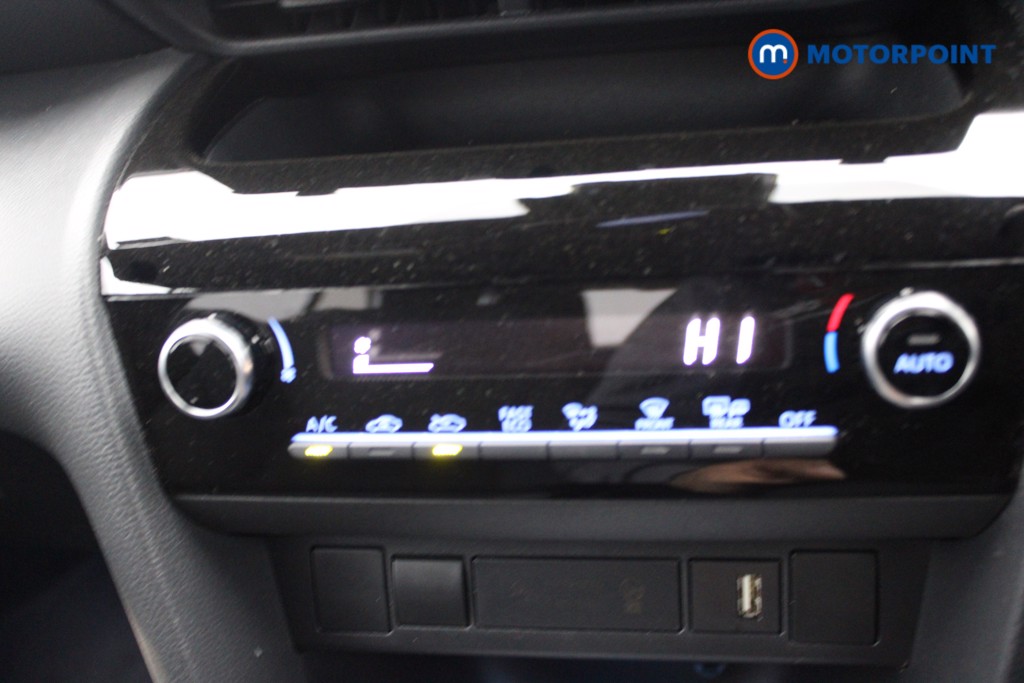 Toyota Yaris Cross Design Automatic Petrol-Electric Hybrid Estate - Stock Number (1546926) - 7th supplementary image