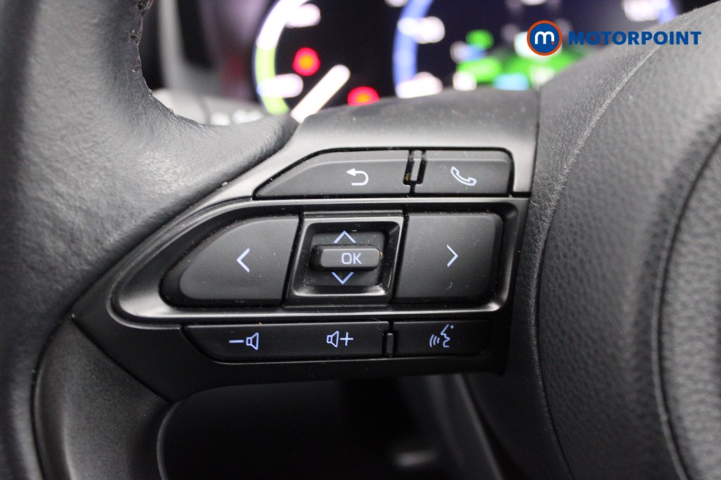 Toyota Yaris Cross Design Automatic Petrol-Electric Hybrid Estate - Stock Number (1546926) - 10th supplementary image