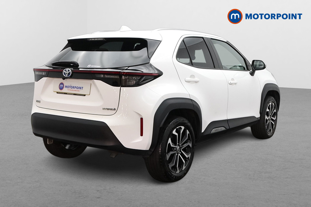 Toyota Yaris Cross Design Automatic Petrol-Electric Hybrid Estate - Stock Number (1546926) - Drivers side rear corner