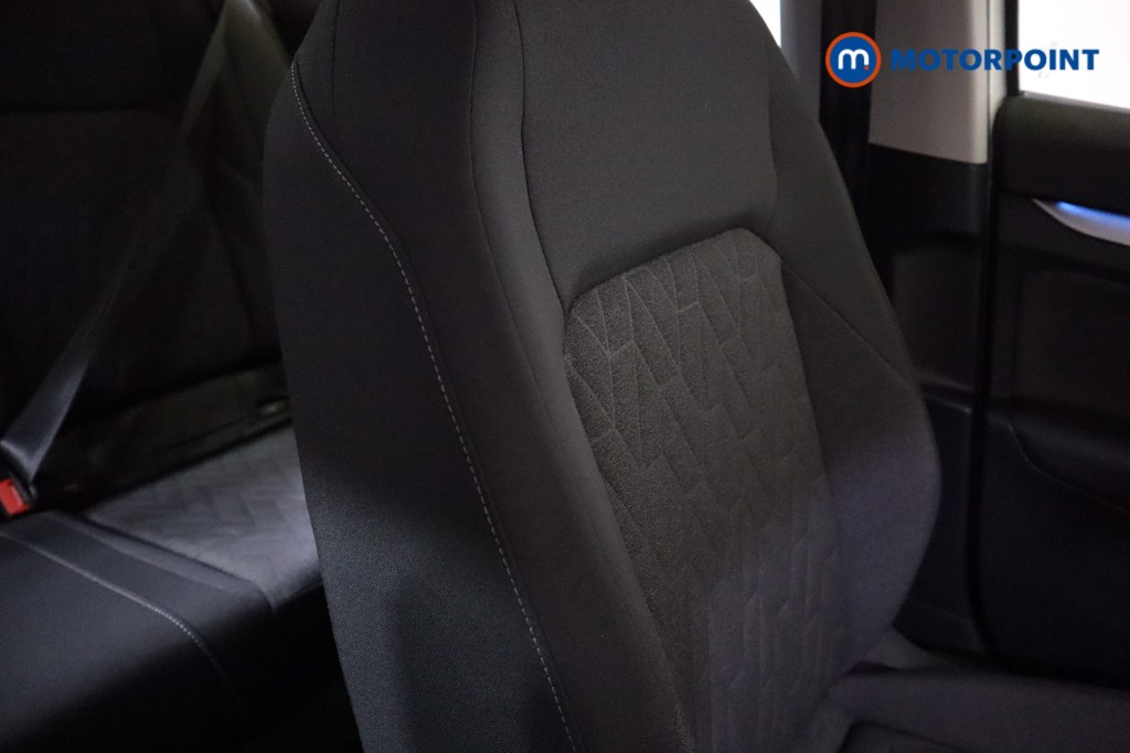 Volkswagen Golf Life Manual Petrol Hatchback - Stock Number (1547140) - 18th supplementary image
