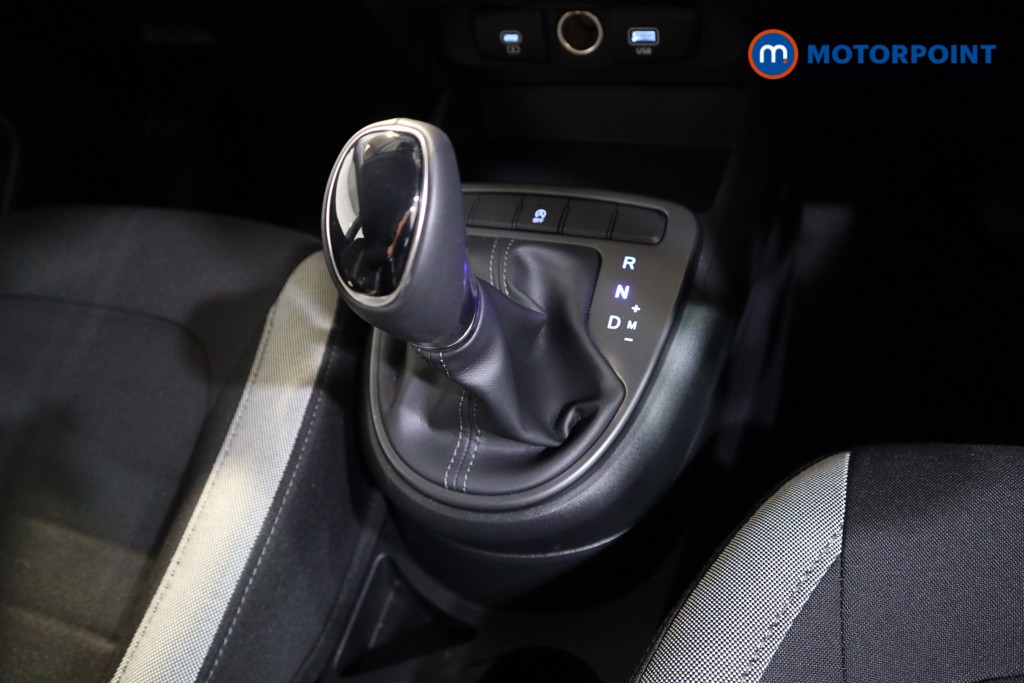 Hyundai I10 Advance Automatic Petrol Hatchback - Stock Number (1547257) - 8th supplementary image
