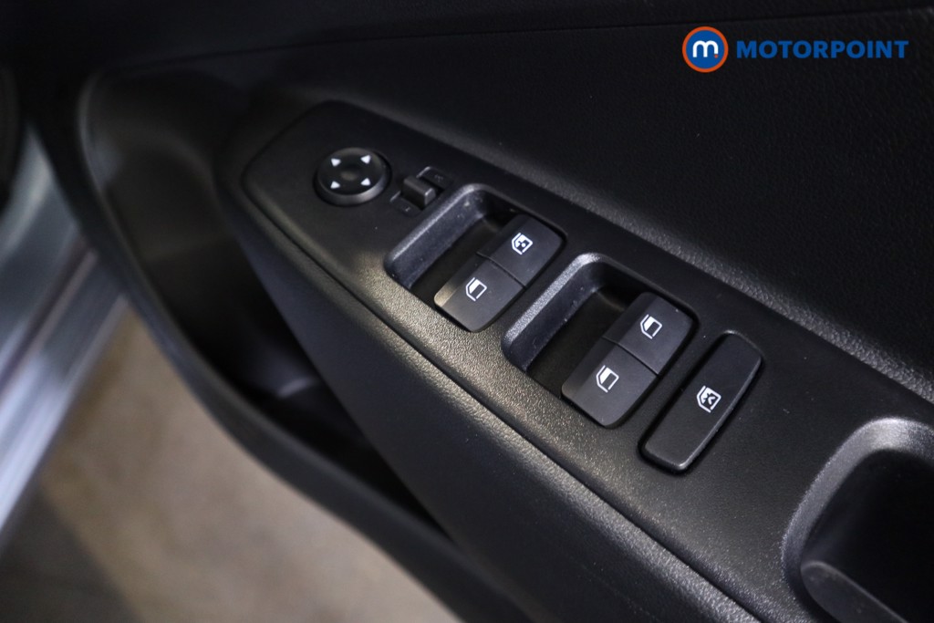 Hyundai I10 Advance Automatic Petrol Hatchback - Stock Number (1547257) - 9th supplementary image