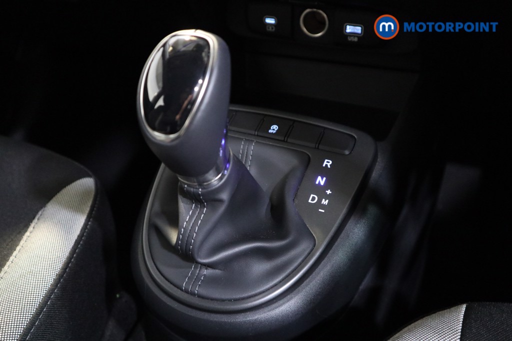 Hyundai I10 Advance Automatic Petrol Hatchback - Stock Number (1547279) - 8th supplementary image