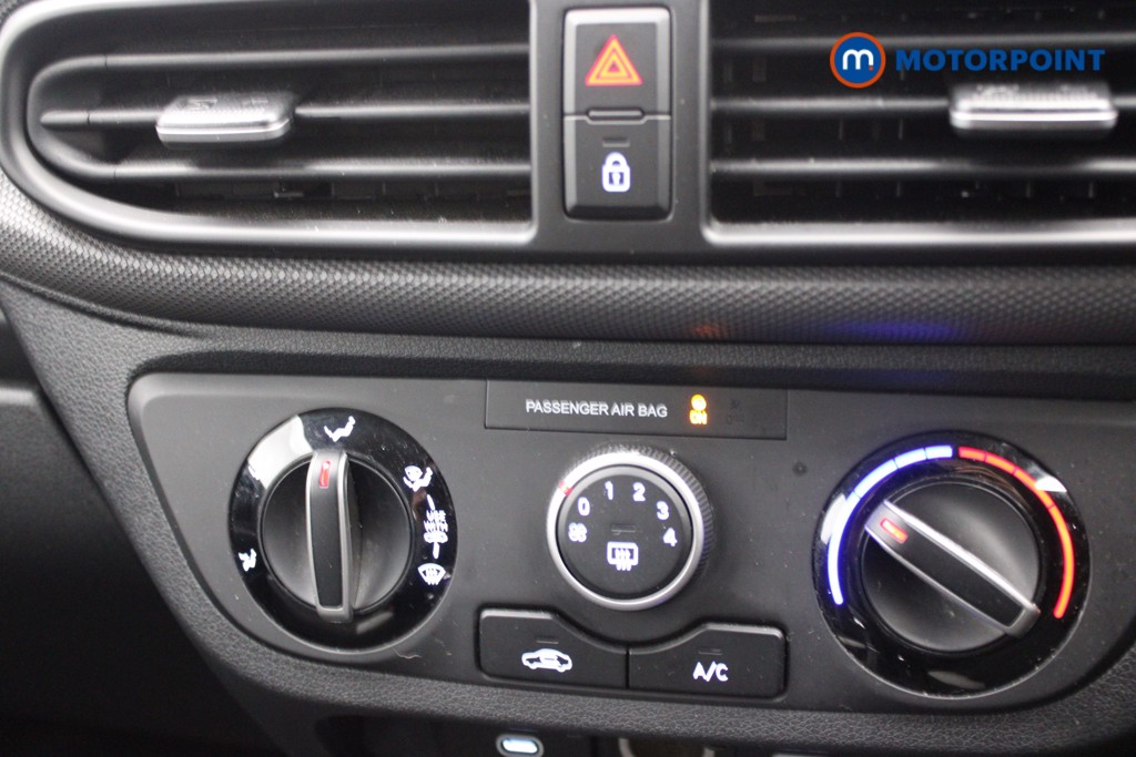 Hyundai I10 Advance Automatic Petrol Hatchback - Stock Number (1547285) - 10th supplementary image