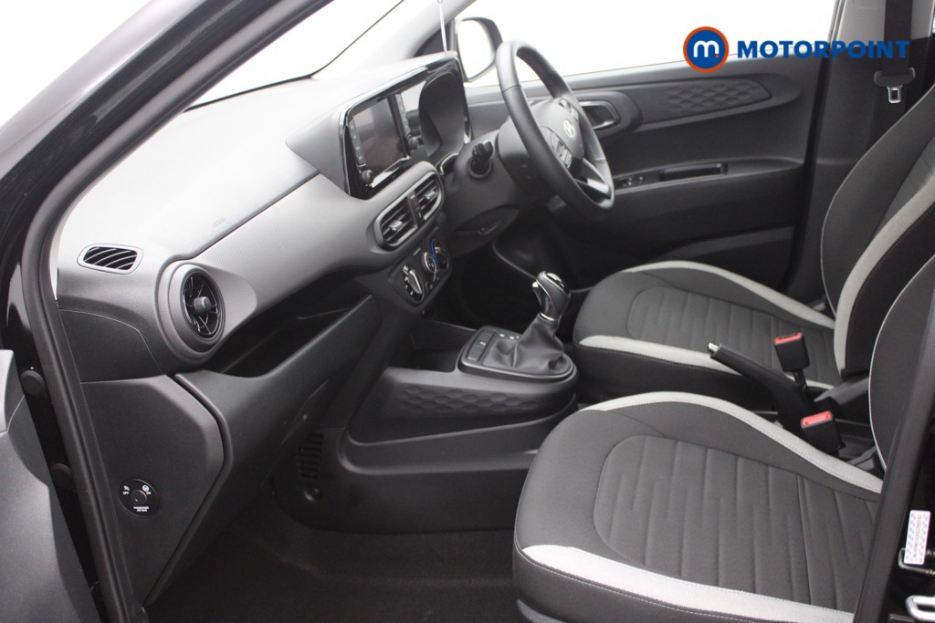 Hyundai I10 Advance Automatic Petrol Hatchback - Stock Number (1547285) - 1st supplementary image