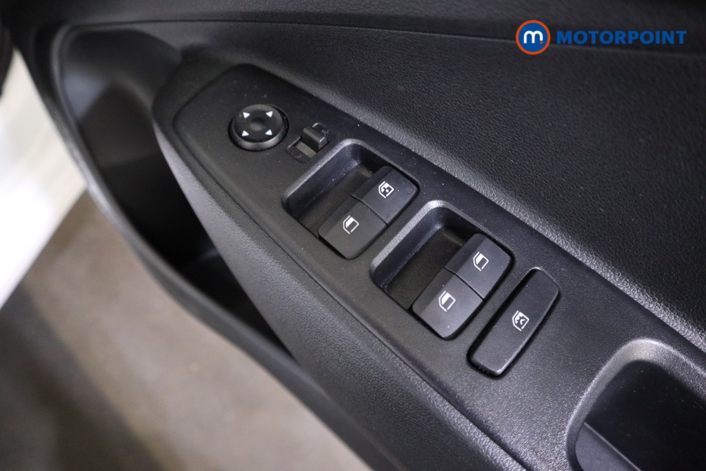 Hyundai I10 Advance Automatic Petrol Hatchback - Stock Number (1547288) - 9th supplementary image