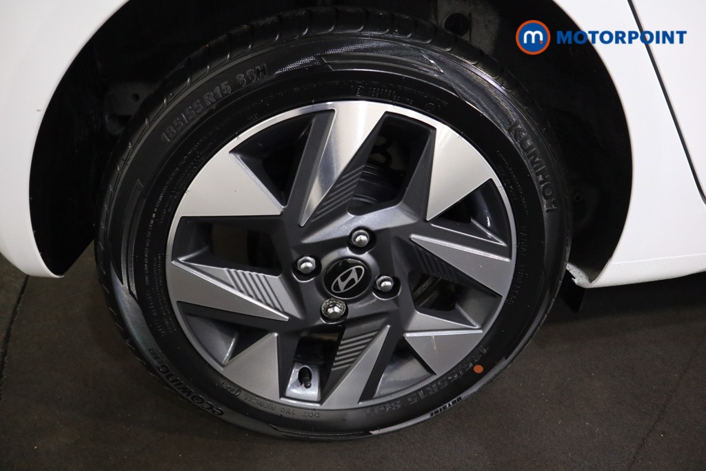 Hyundai I10 Advance Automatic Petrol Hatchback - Stock Number (1547288) - 13th supplementary image