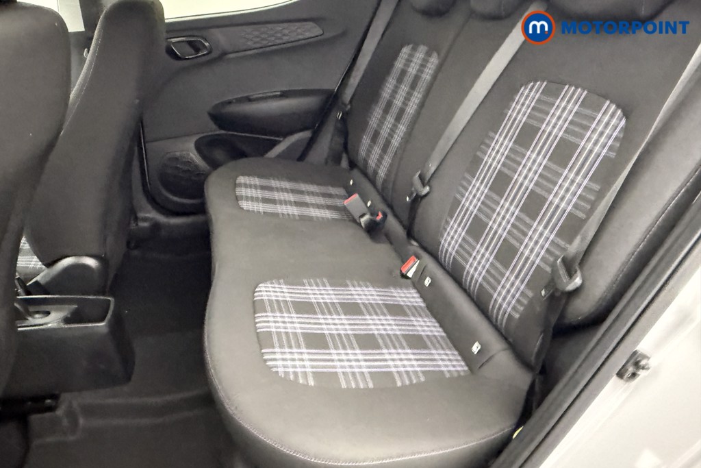 Hyundai I10 Premium Automatic Petrol Hatchback - Stock Number (1547301) - 23rd supplementary image