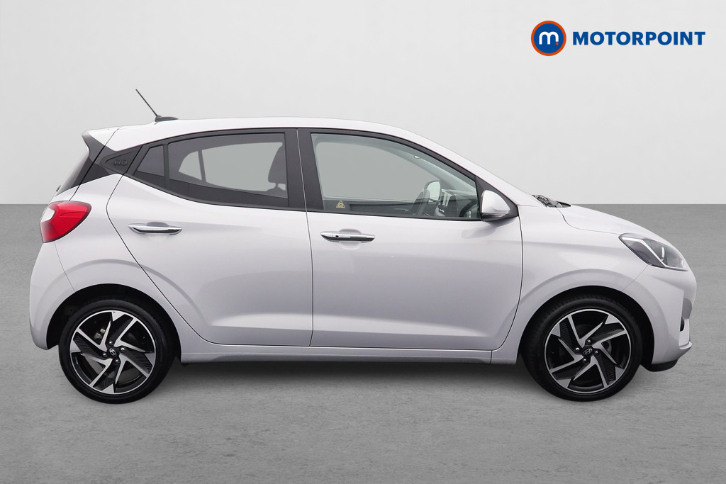 Hyundai I10 Premium Automatic Petrol Hatchback - Stock Number (1547301) - Drivers side