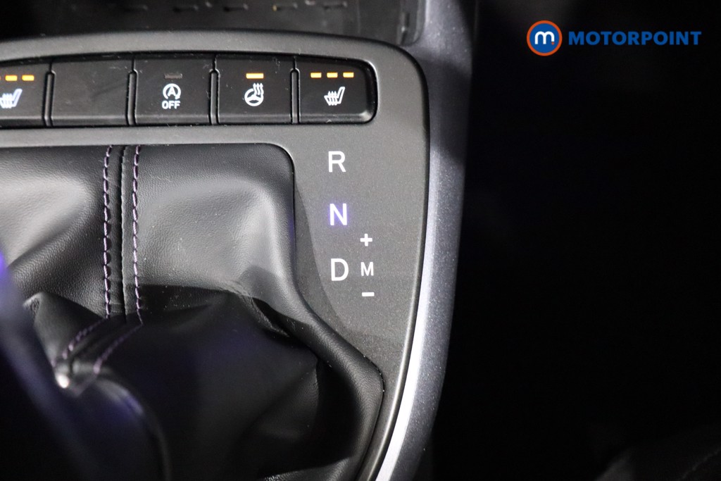 Hyundai I10 Premium Automatic Petrol Hatchback - Stock Number (1547329) - 15th supplementary image