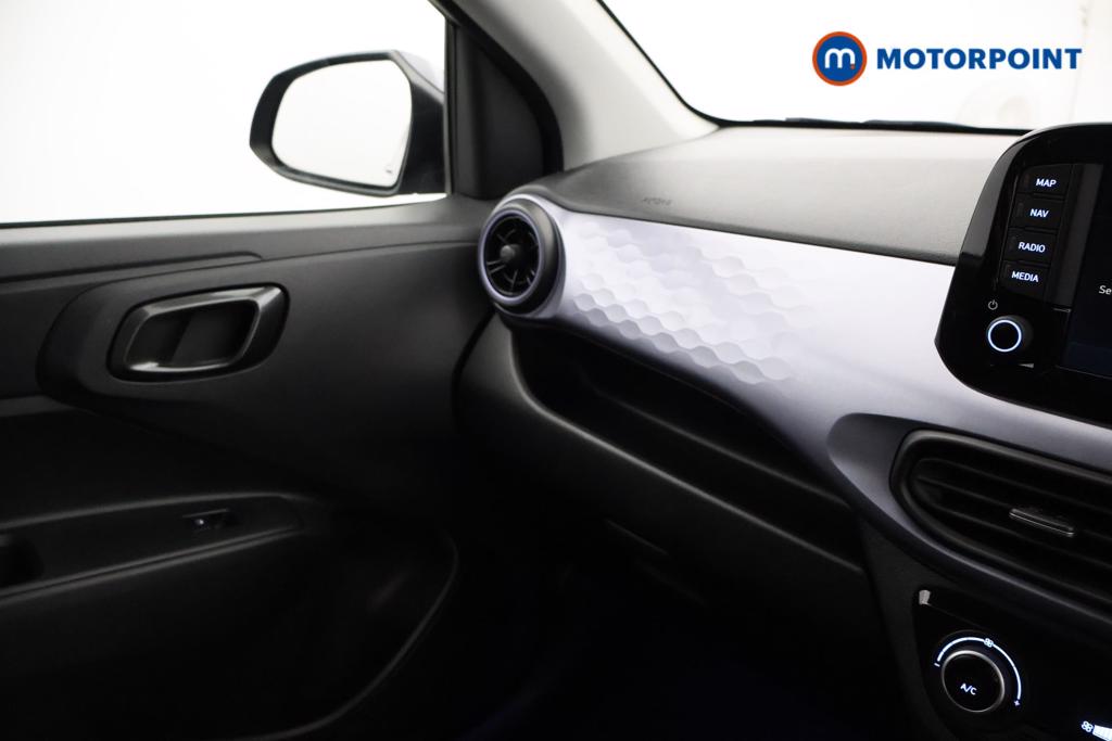 Hyundai I10 Premium Automatic Petrol Hatchback - Stock Number (1547331) - 7th supplementary image