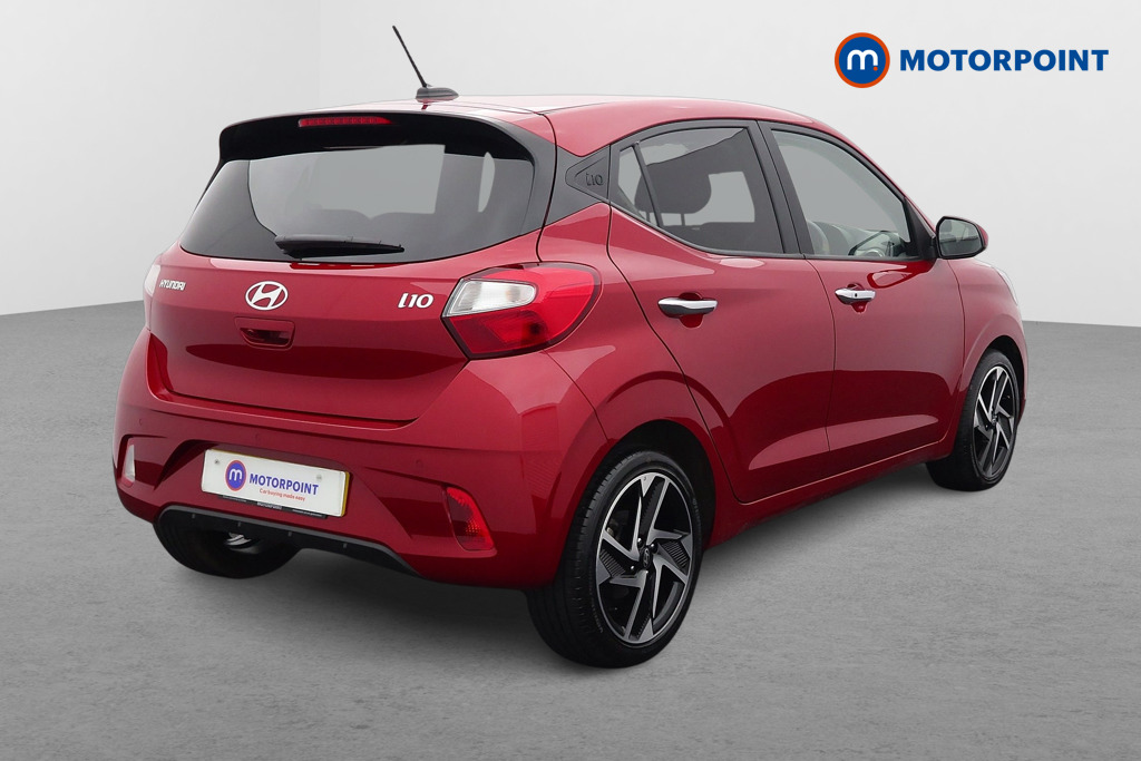 Hyundai I10 Premium Automatic Petrol Hatchback - Stock Number (1547337) - Drivers side rear corner