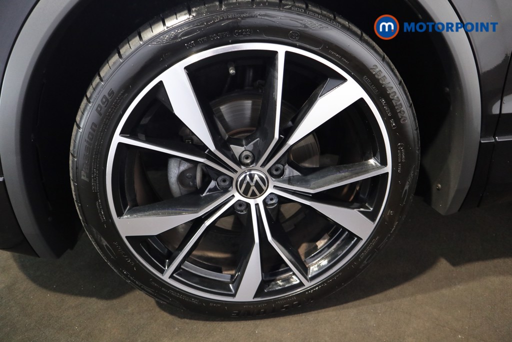 Volkswagen Tiguan R-Line Automatic Diesel SUV - Stock Number (1547365) - 18th supplementary image