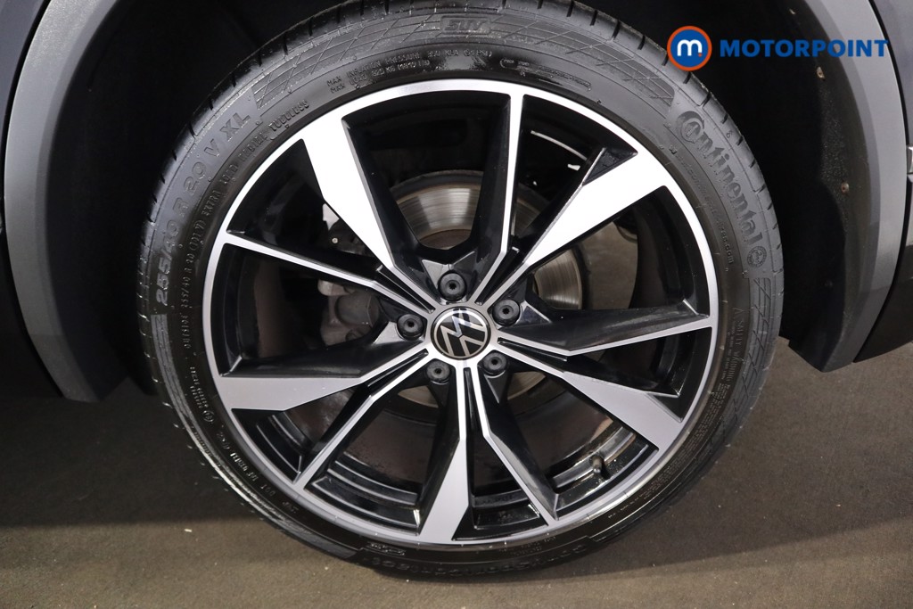 Volkswagen Tiguan R-Line Automatic Diesel SUV - Stock Number (1547365) - 19th supplementary image