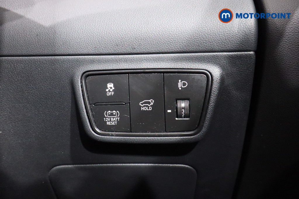 Hyundai Tucson Ultimate Automatic Petrol-Electric Hybrid SUV - Stock Number (1547370) - 16th supplementary image