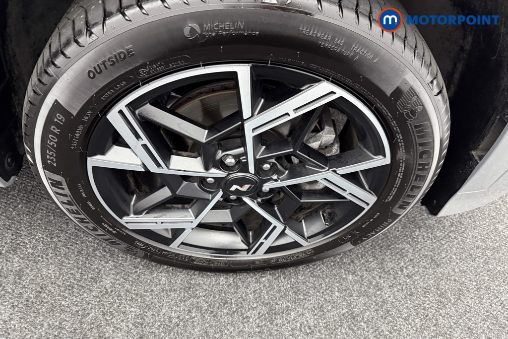 Hyundai Tucson N Line Manual Petrol SUV - Stock Number (1547404) - 33rd supplementary image