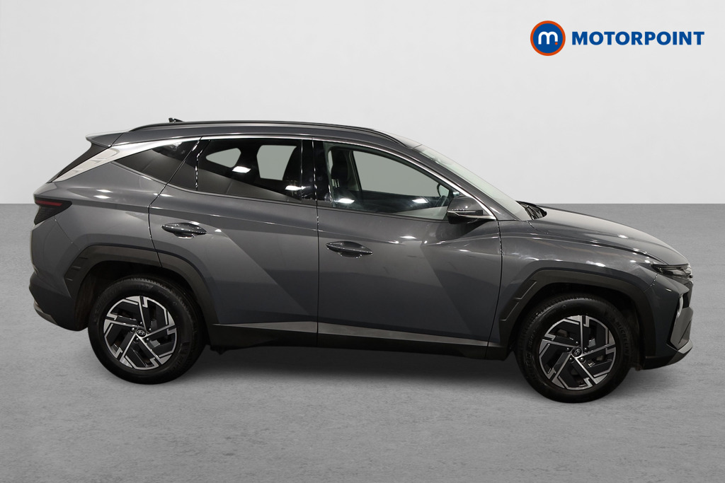 Hyundai Tucson Advance Manual Petrol SUV - Stock Number (1547504) - Drivers side