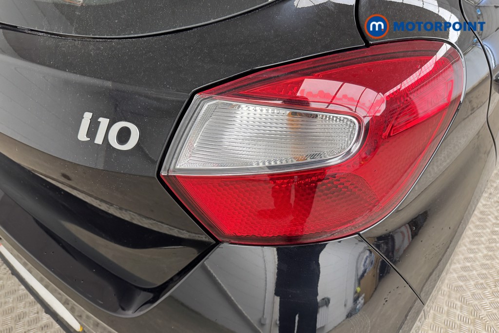 Hyundai I10 Advance Automatic Petrol Hatchback - Stock Number (1547521) - 18th supplementary image