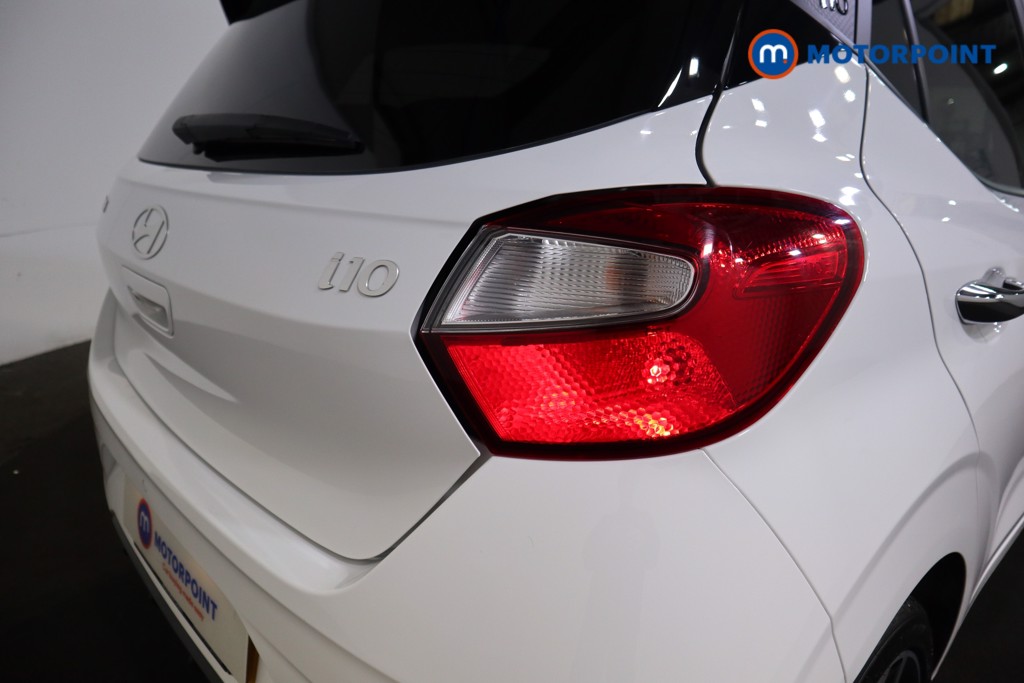 Hyundai I10 Premium Automatic Petrol Hatchback - Stock Number (1547539) - 20th supplementary image