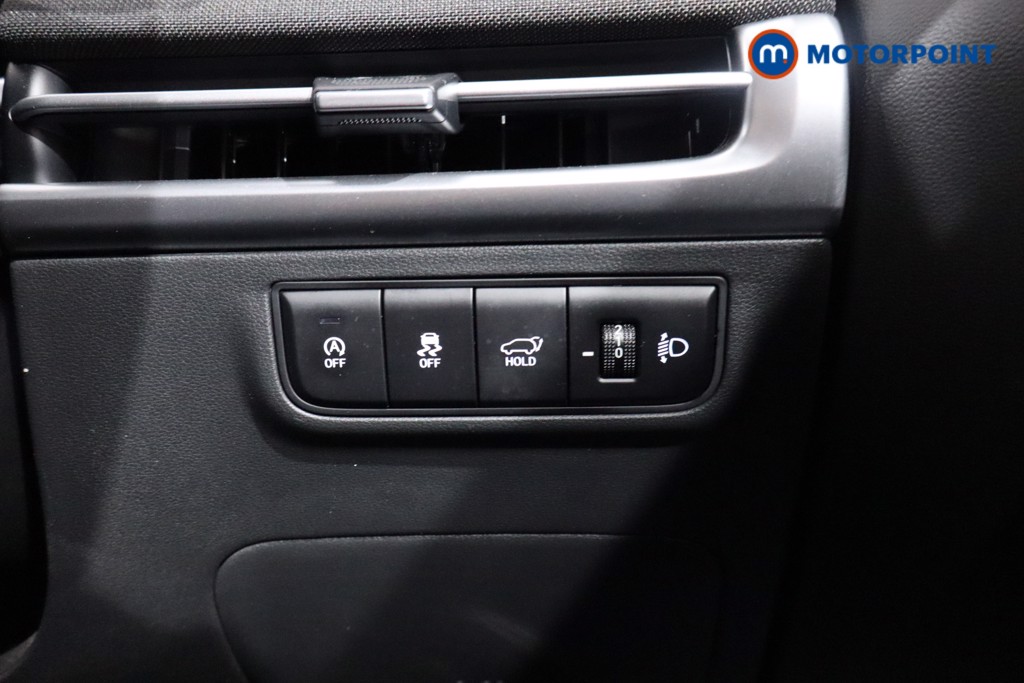 Hyundai Tucson Premium Manual Petrol SUV - Stock Number (1547593) - 17th supplementary image