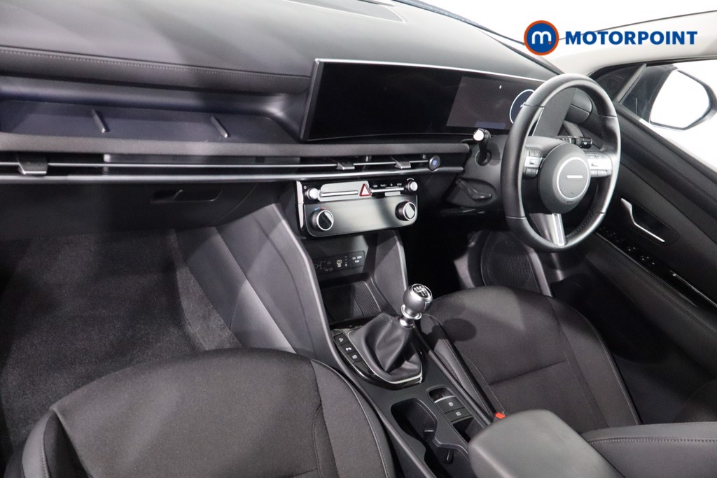 Hyundai Tucson Premium Manual Petrol SUV - Stock Number (1547593) - 1st supplementary image
