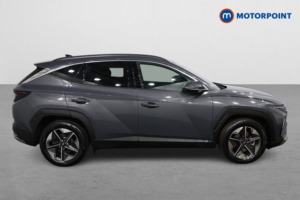 Hyundai Tucson Premium Manual Petrol SUV - Stock Number (1547593) - Drivers side