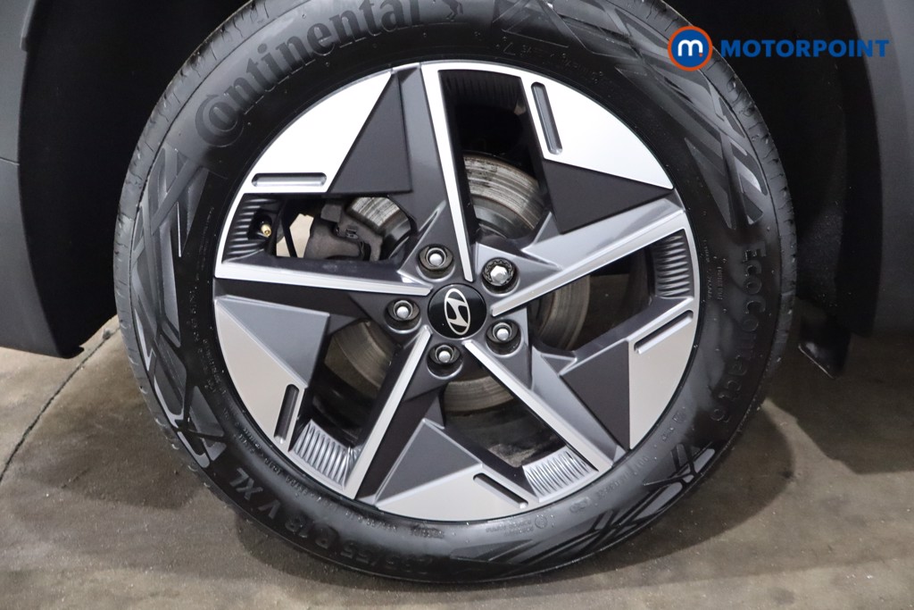 Hyundai Tucson Premium Manual Petrol SUV - Stock Number (1547609) - 12th supplementary image
