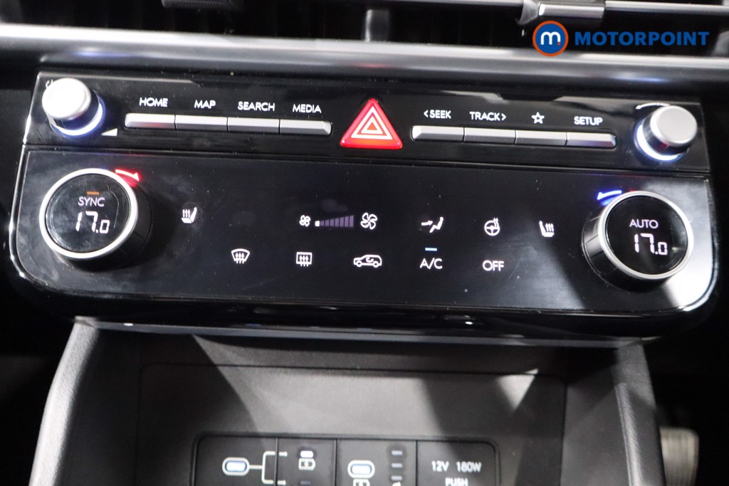 Hyundai Tucson Premium Manual Petrol SUV - Stock Number (1547609) - 13th supplementary image