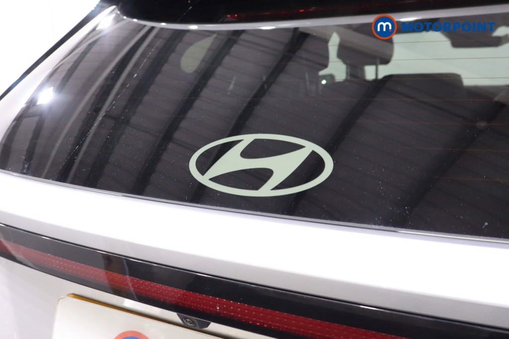 Hyundai Tucson Premium Manual Petrol SUV - Stock Number (1547609) - 27th supplementary image