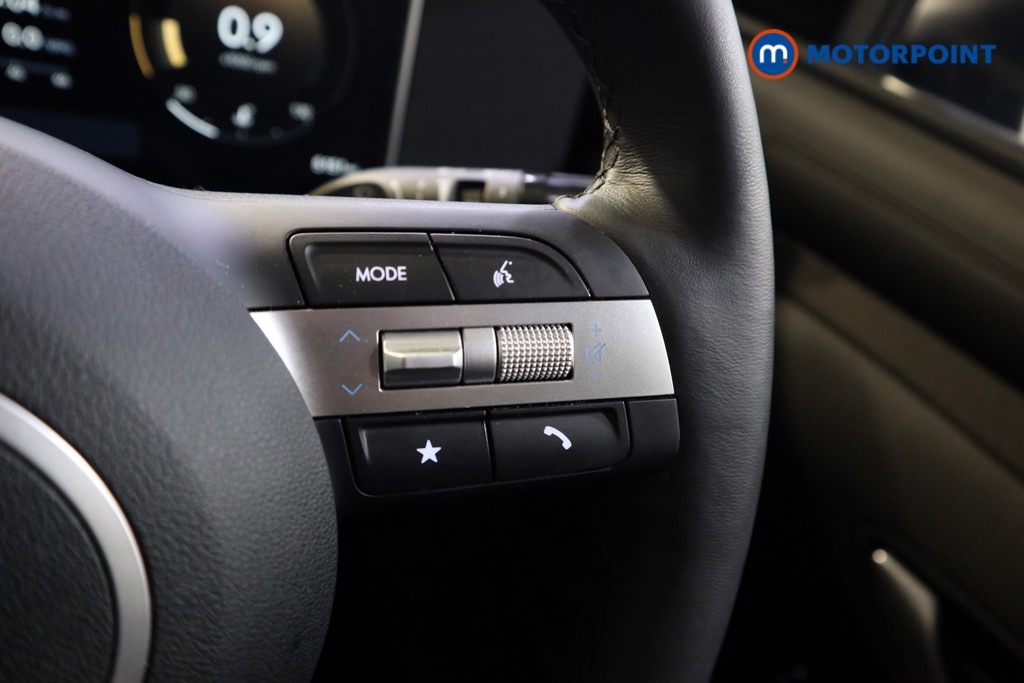 Hyundai Tucson Premium Manual Petrol SUV - Stock Number (1547625) - 4th supplementary image