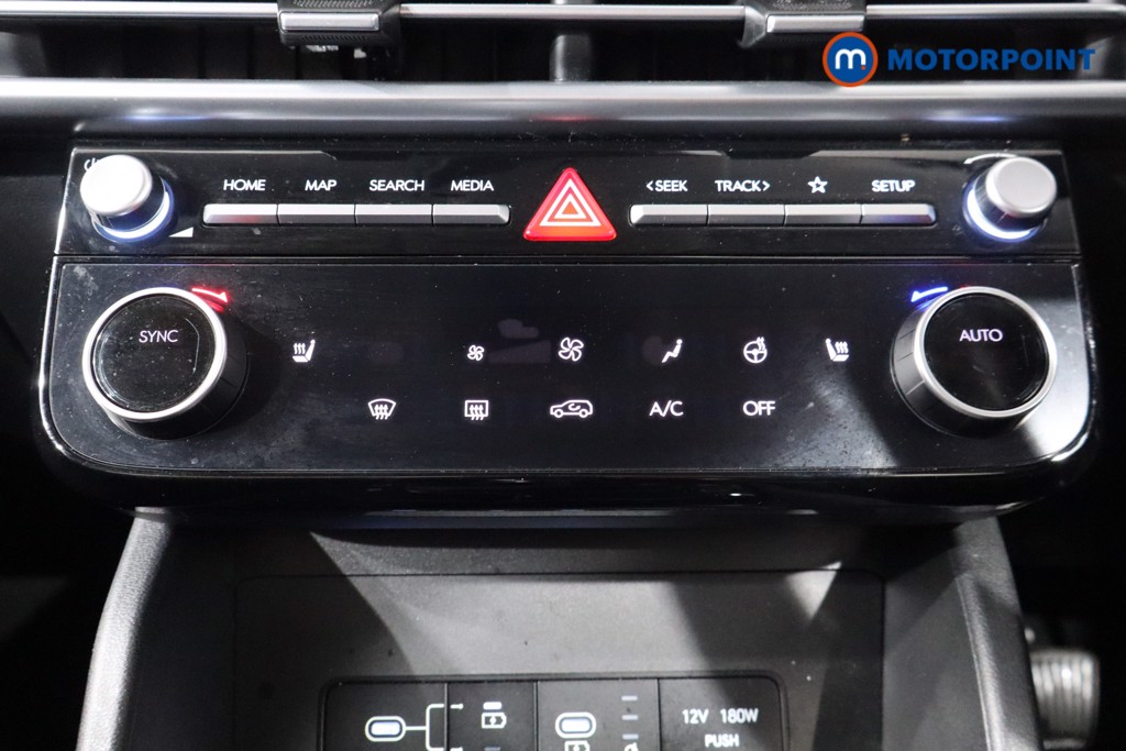 Hyundai Tucson Premium Manual Petrol SUV - Stock Number (1547626) - 14th supplementary image