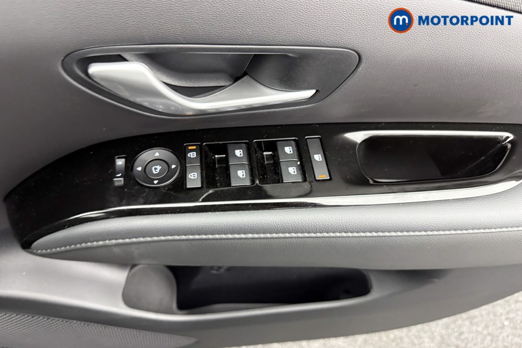Hyundai Tucson Premium Manual Petrol SUV - Stock Number (1547627) - 15th supplementary image