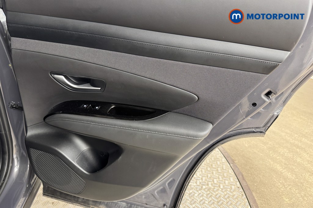 Hyundai Tucson Premium Automatic Petrol Plug-In Hybrid SUV - Stock Number (1547631) - 16th supplementary image