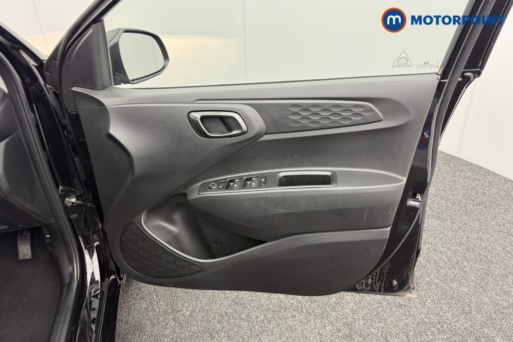 Hyundai I10 Premium Automatic Petrol Hatchback - Stock Number (1547682) - 18th supplementary image