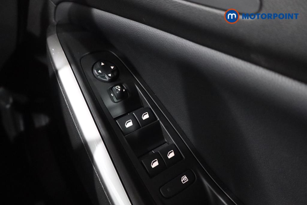 Vauxhall Grandland Ultimate Manual Petrol SUV - Stock Number (1547867) - 14th supplementary image