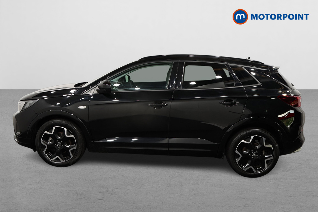 Vauxhall Grandland Ultimate Manual Petrol SUV - Stock Number (1547867) - Passenger side