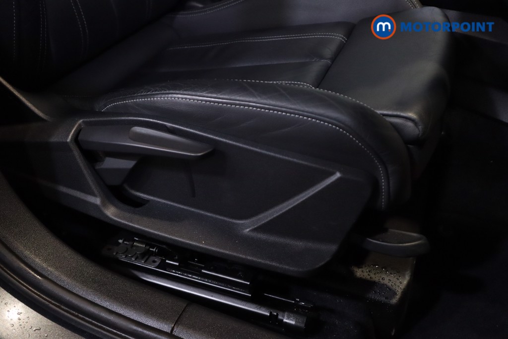 Audi A3 S Line Automatic Petrol Hatchback - Stock Number (1548090) - 7th supplementary image