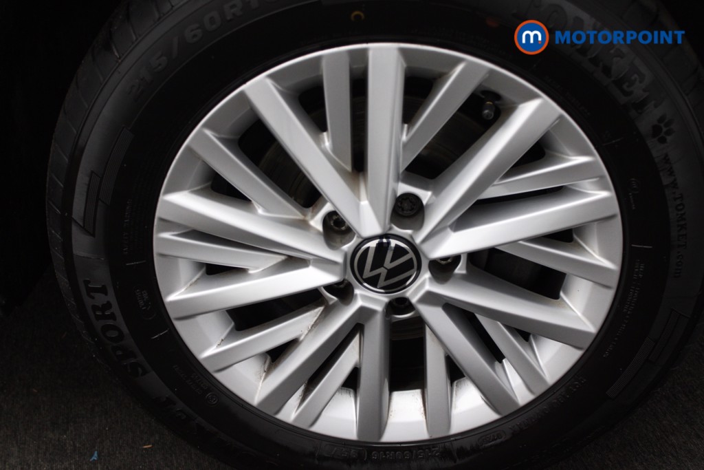 Volkswagen T-Roc Life Manual Petrol SUV - Stock Number (1548198) - 17th supplementary image