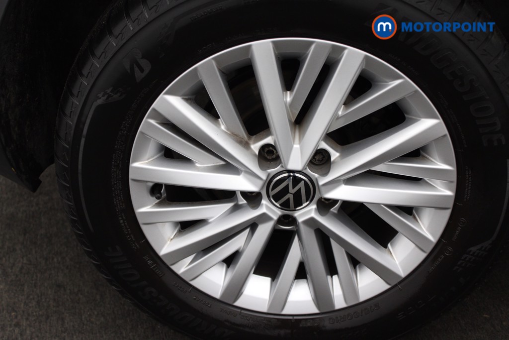 Volkswagen T-Roc Life Manual Petrol SUV - Stock Number (1548198) - 18th supplementary image