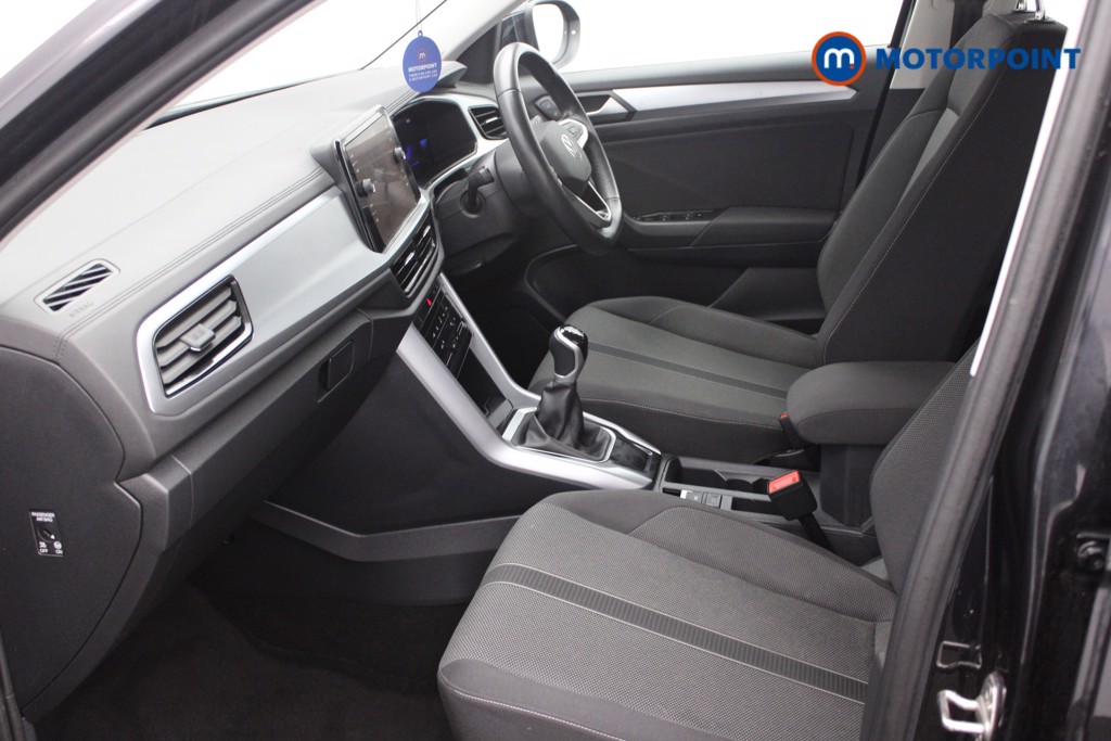 Volkswagen T-Roc Life Manual Petrol SUV - Stock Number (1548198) - 1st supplementary image