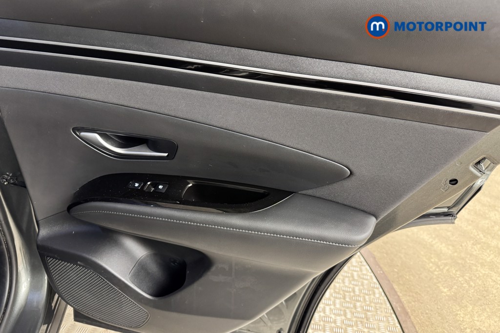 Hyundai Tucson Ultimate Automatic Petrol Plug-In Hybrid SUV - Stock Number (1548415) - 16th supplementary image