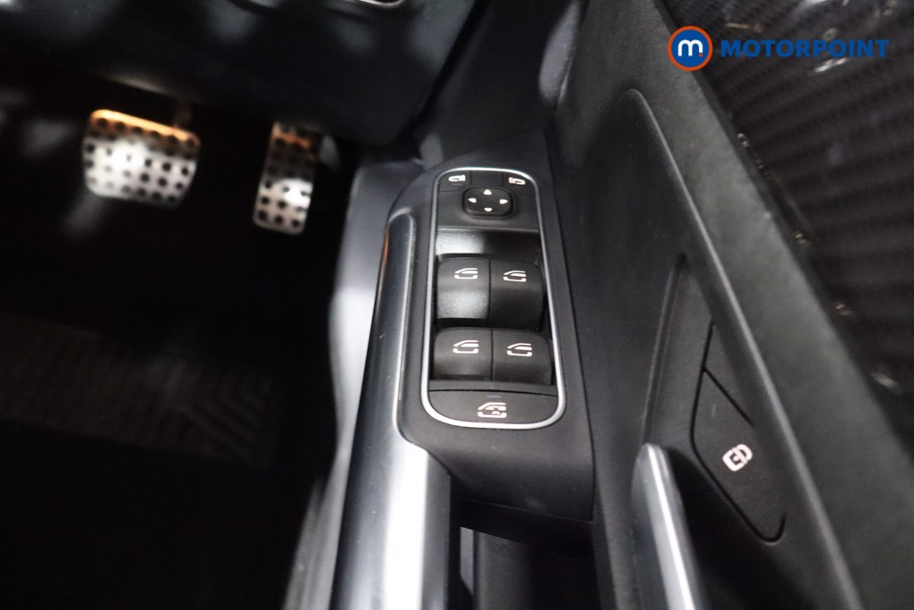 Mercedes-Benz GLA Amg Line Automatic Petrol SUV - Stock Number (1548520) - 17th supplementary image