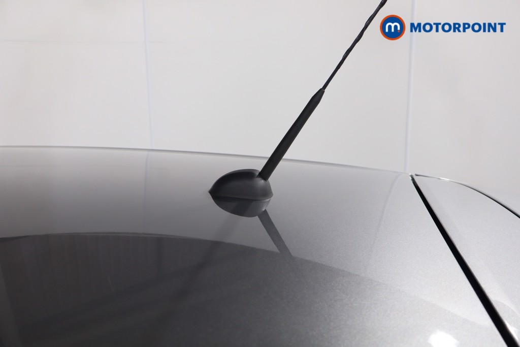 Suzuki Swift Motion Manual Petrol-Electric Hybrid Hatchback - Stock Number (1548915) - 19th supplementary image