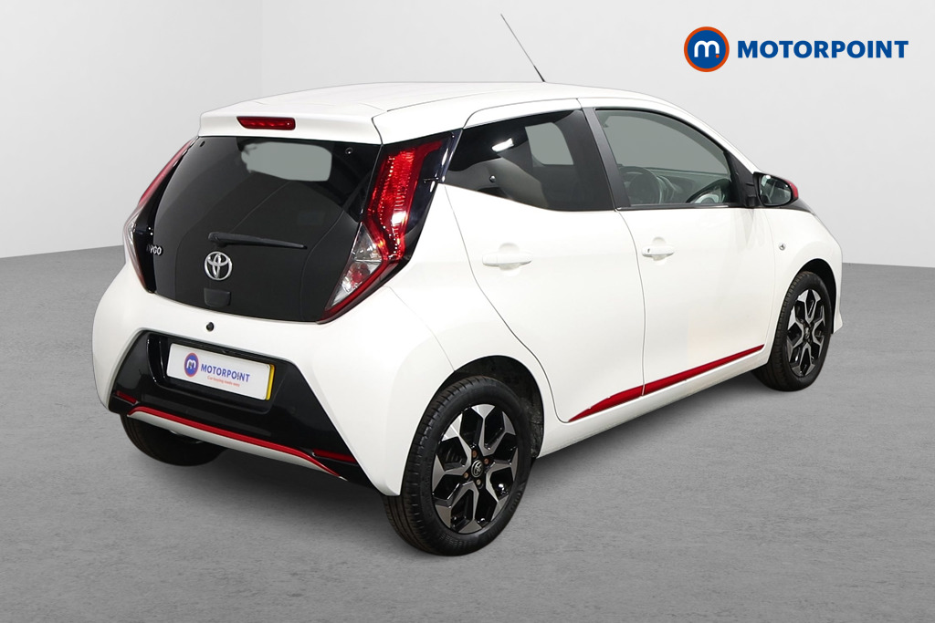 Toyota Aygo X-Trend Automatic Petrol Hatchback - Stock Number (1549122) - Drivers side rear corner