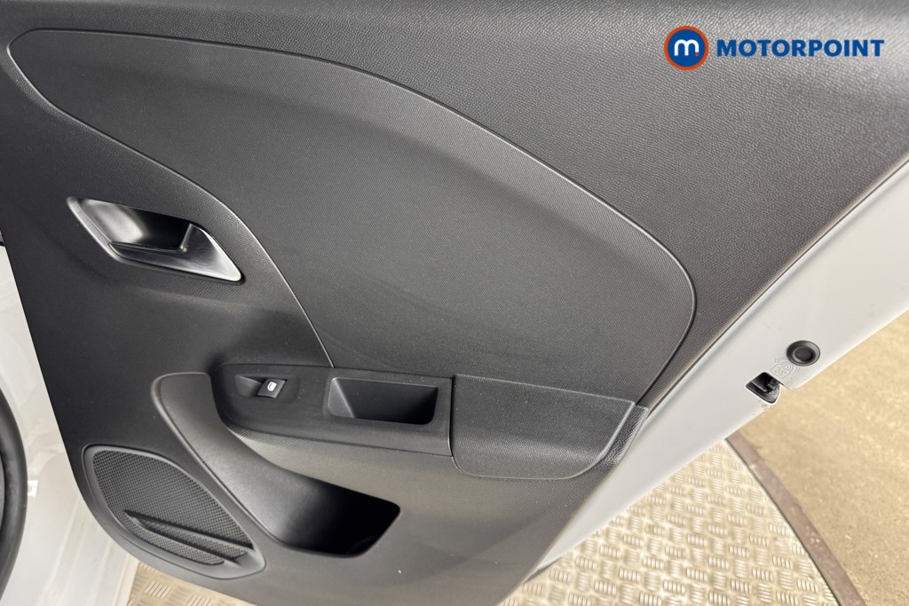 Vauxhall Corsa Sri Edition Manual Petrol Hatchback - Stock Number (1549324) - 16th supplementary image