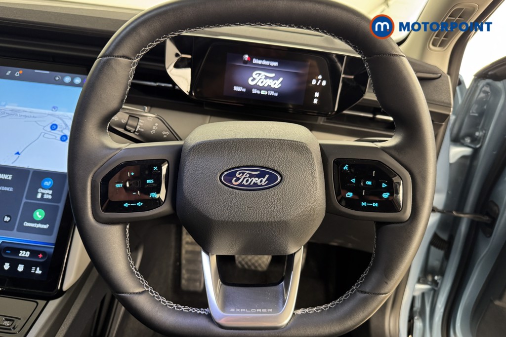 Ford Explorer Select Automatic Electric SUV - Stock Number (1549590) - 6th supplementary image