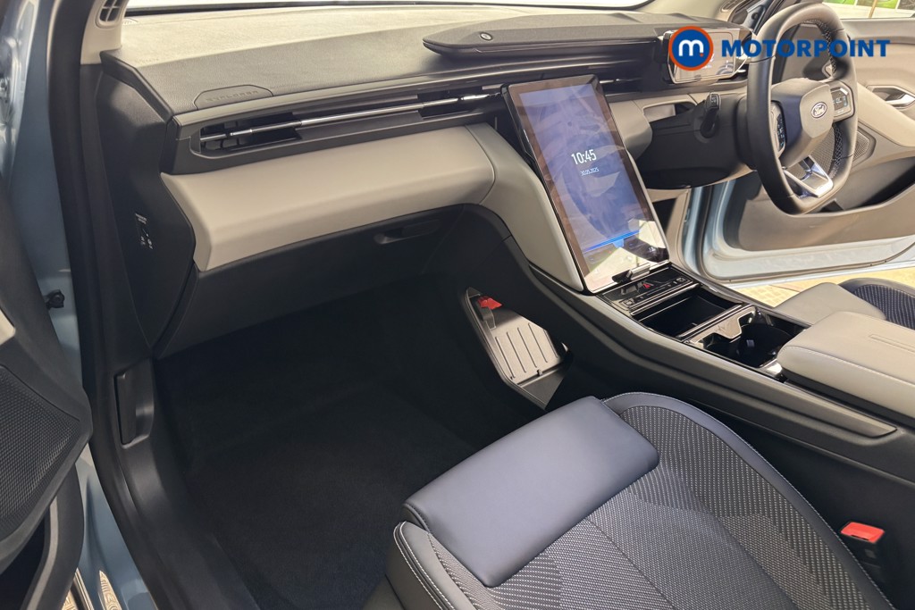 Ford Explorer Select Automatic Electric SUV - Stock Number (1549590) - 8th supplementary image