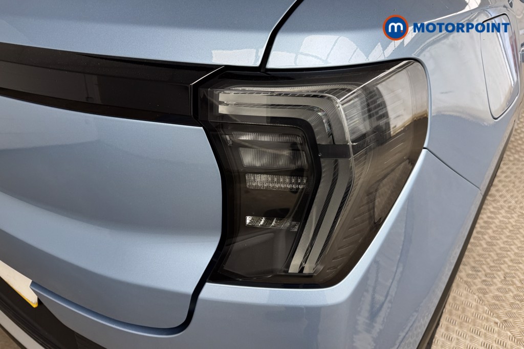 Ford Explorer Select Automatic Electric SUV - Stock Number (1549590) - 17th supplementary image
