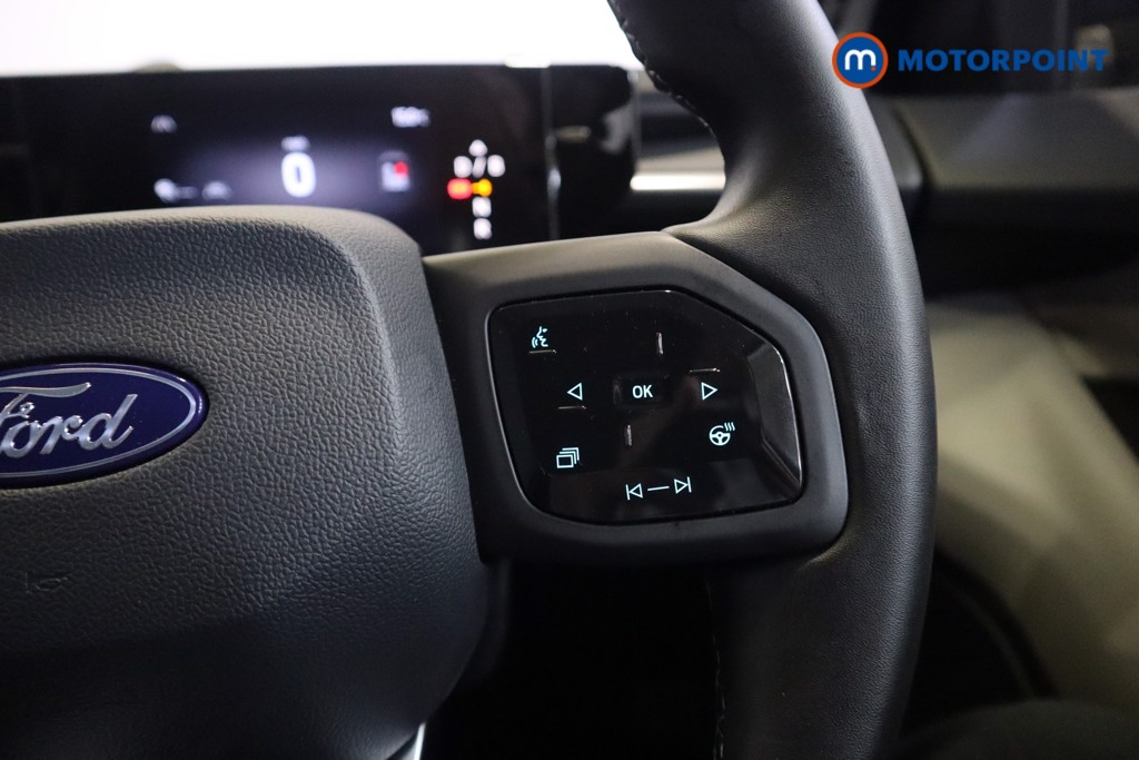 Ford Explorer Select Automatic Electric SUV - Stock Number (1549595) - 9th supplementary image
